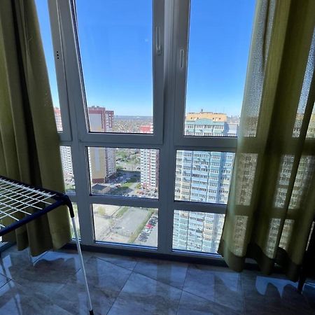 Appartement Уютная 1 Комнатная Квартира На Софии Русовой à Kiev Extérieur photo
